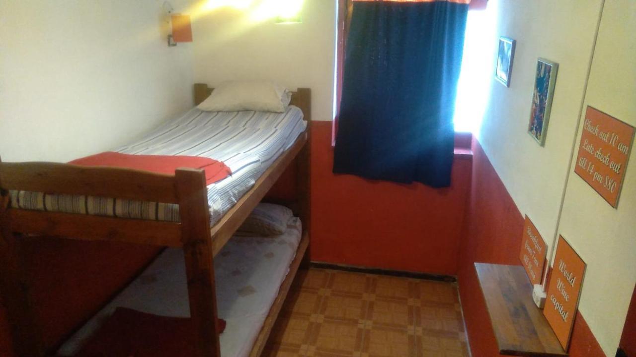 Campo Base Youth Hostel Mendoza Ngoại thất bức ảnh