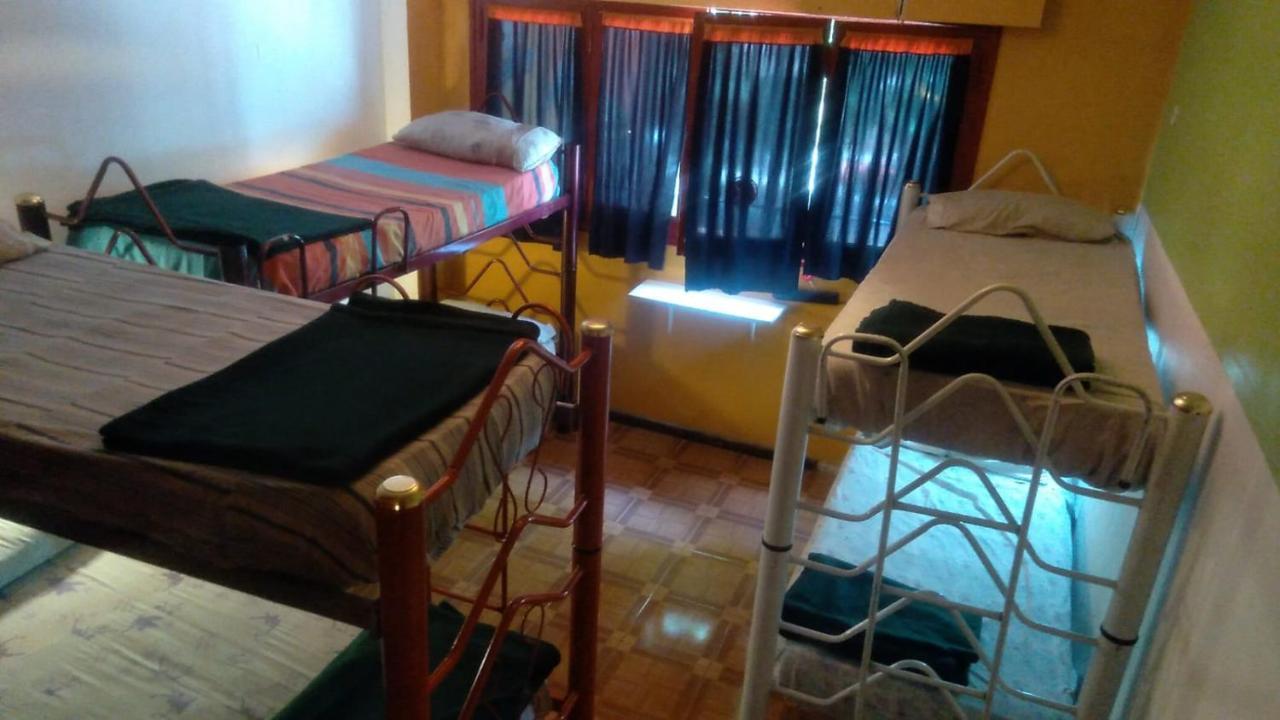 Campo Base Youth Hostel Mendoza Ngoại thất bức ảnh