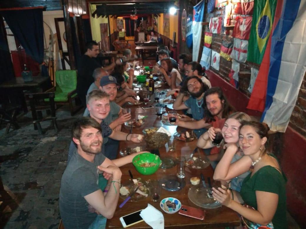 Campo Base Youth Hostel Mendoza Ngoại thất bức ảnh